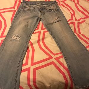 American Eagle favorite boyfriend jeans